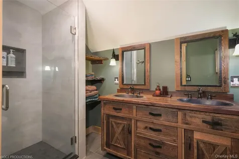 163 Hapeman Hill Road Red Hook NY 12571