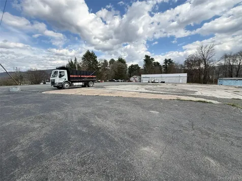 188 S Main Street Ellenville NY 12428