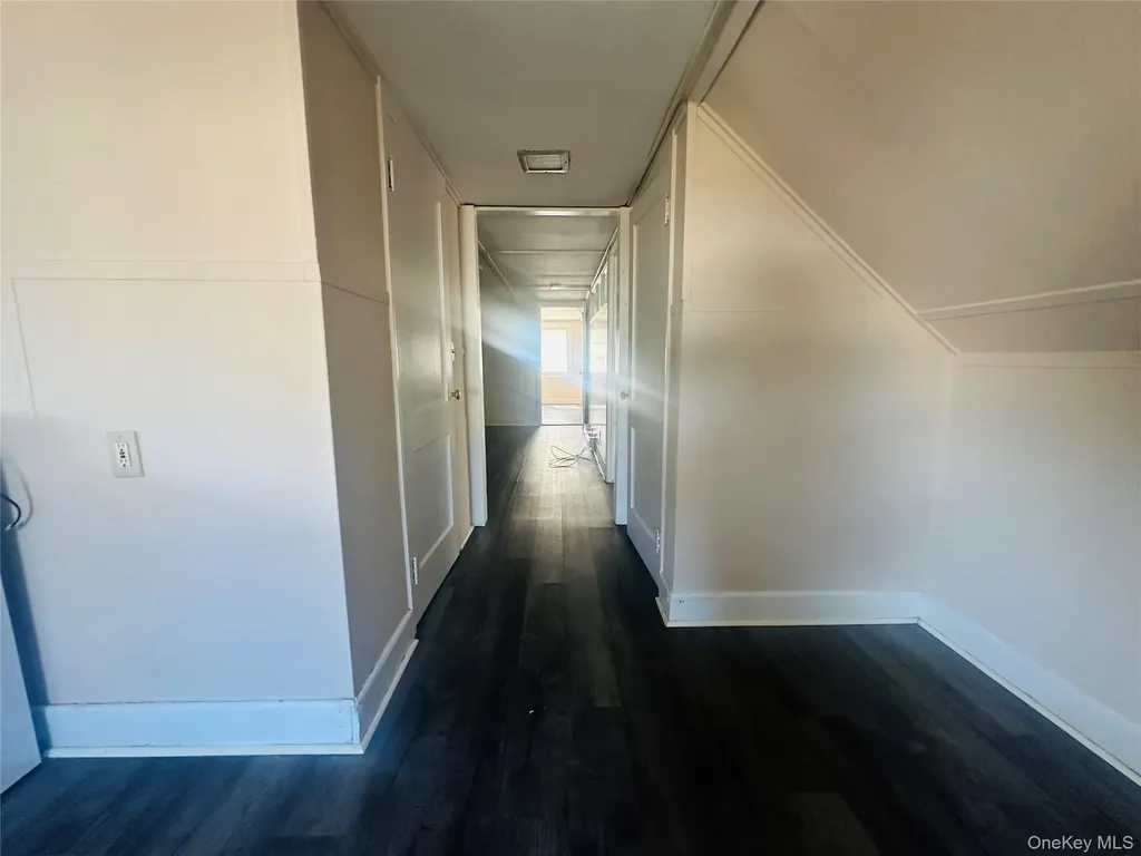 18 Taylor Avenue Poughkeepsie NY 12601