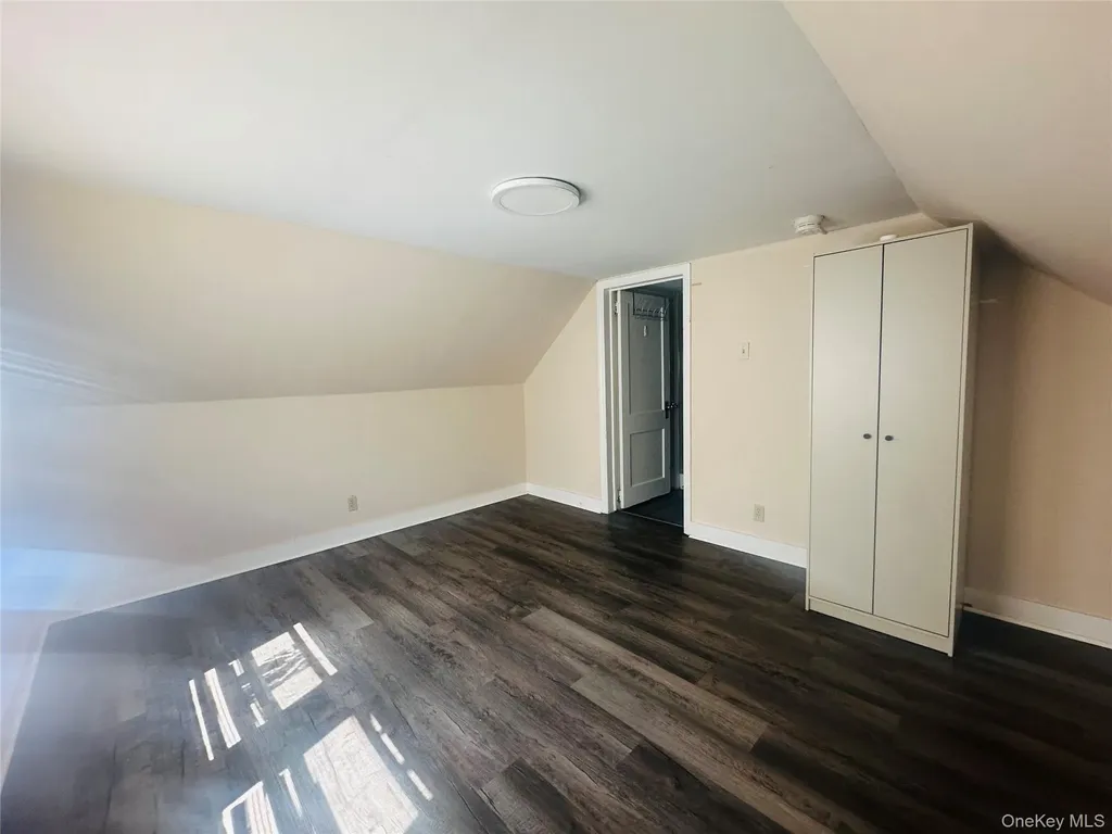18 Taylor Avenue Poughkeepsie NY 12601