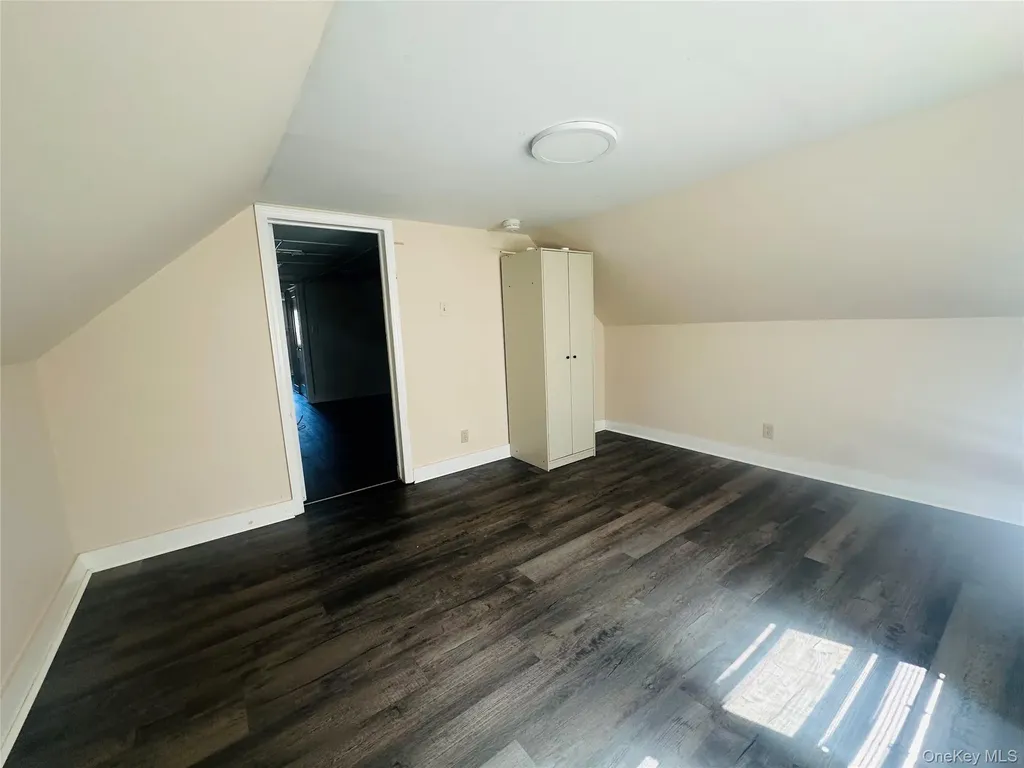 18 Taylor Avenue Poughkeepsie NY 12601