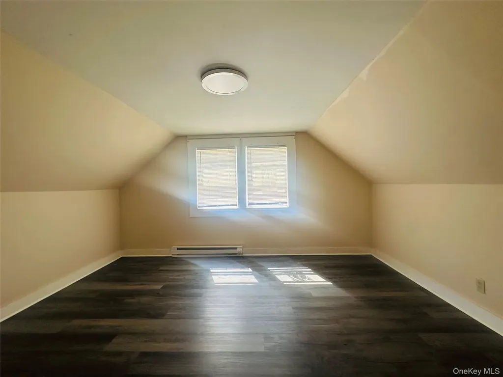 18 Taylor Avenue Poughkeepsie NY 12601