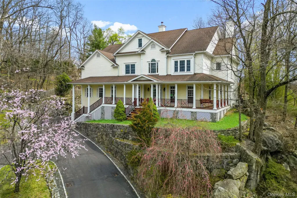 5 Country Lane Mamaroneck NY 10543