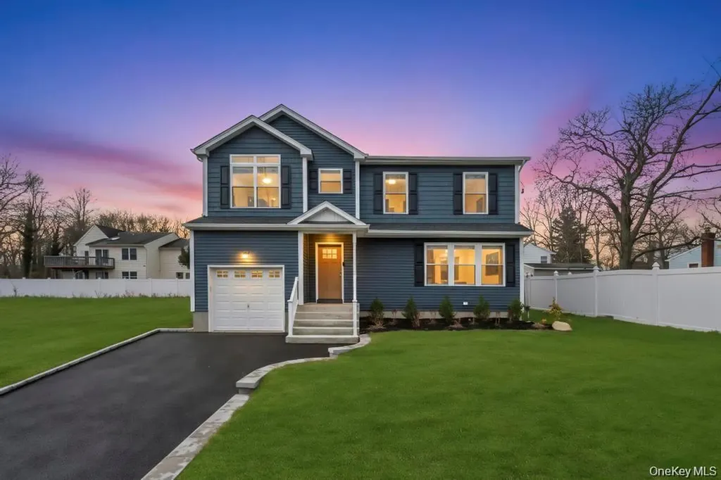 42 Volta Drive Deer Park NY 11729