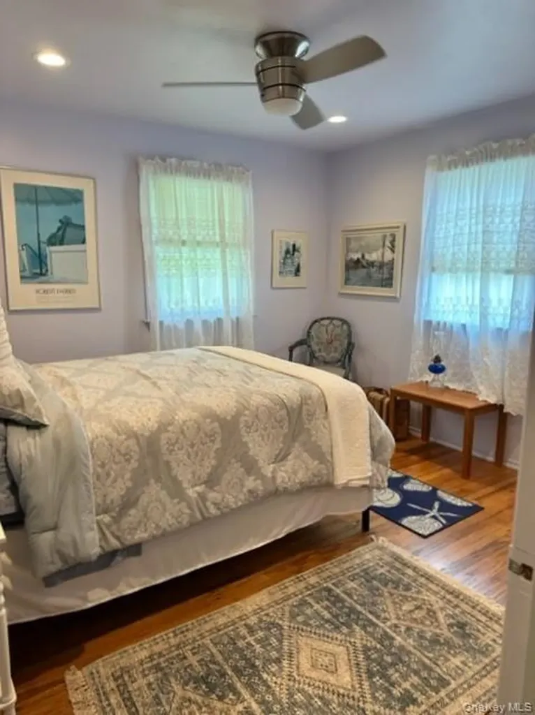 29 Maryland Boulevard Hampton Bays NY 11946