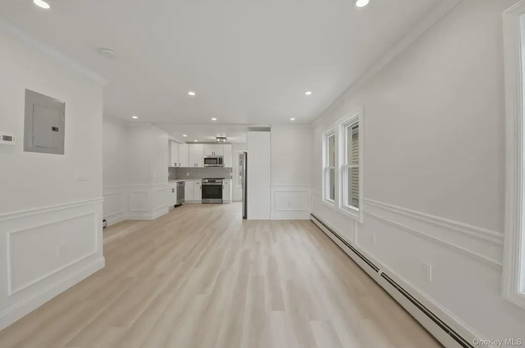424 Thieriot Avenue Bronx NY 10473
