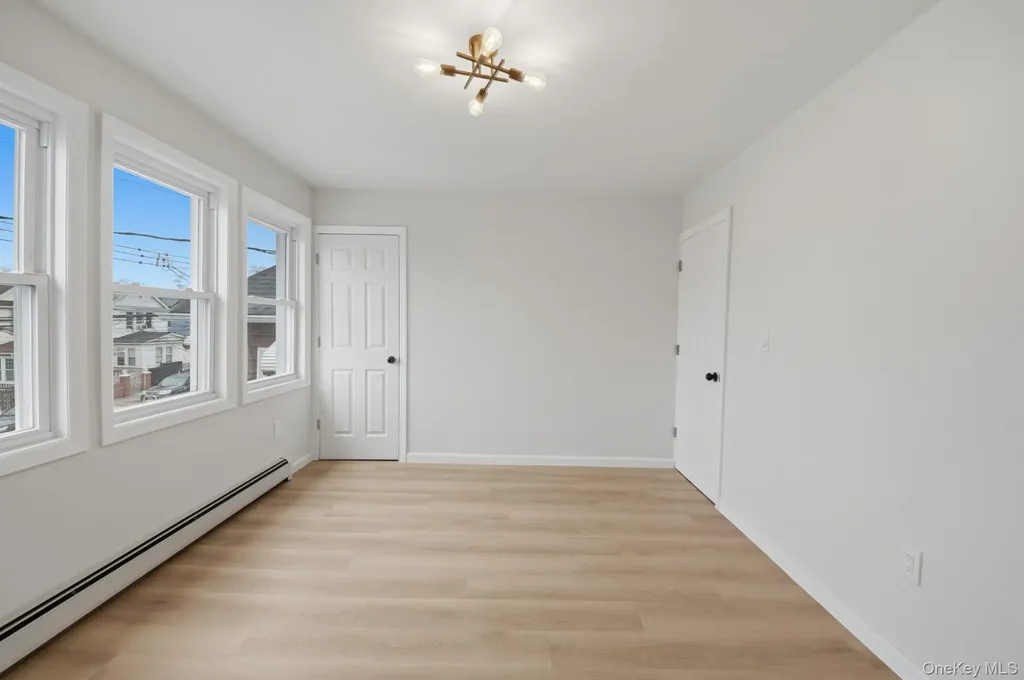 424 Thieriot Avenue Bronx NY 10473