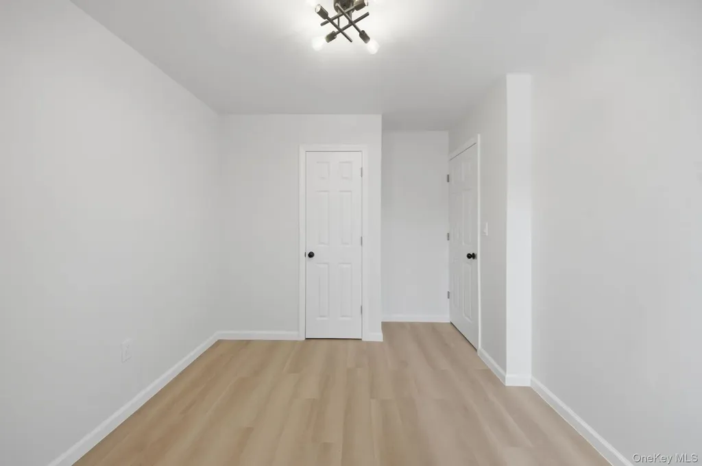 424 Thieriot Avenue Bronx NY 10473