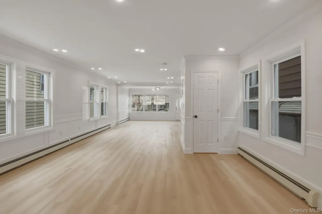 424 Thieriot Avenue Bronx NY 10473