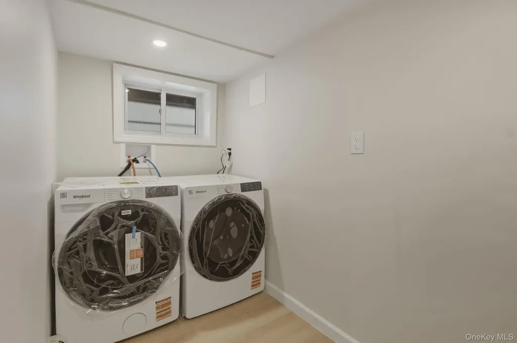 424 Thieriot Avenue Bronx NY 10473