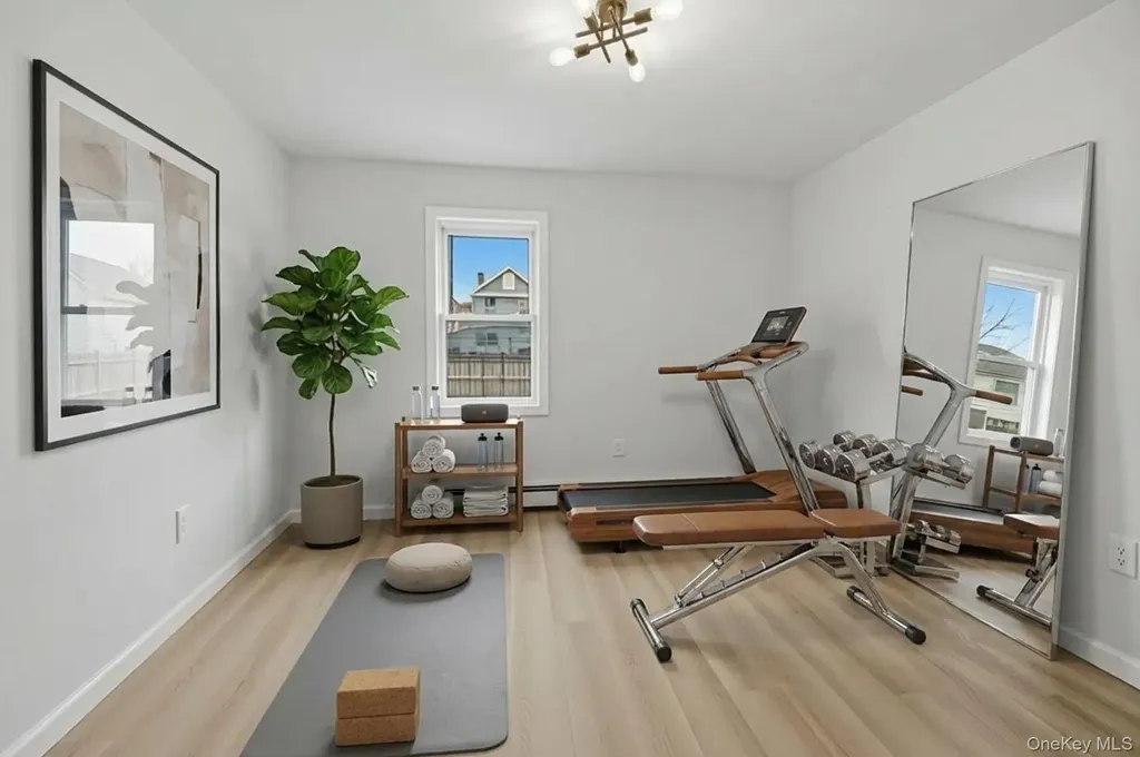 424 Thieriot Avenue Bronx NY 10473