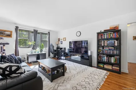 154 Martling Avenue Tarrytown NY 10591