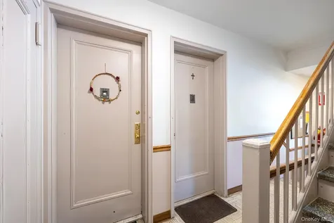 154 Martling Avenue Tarrytown NY 10591