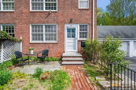 645 N Broadway Hastings-on-hudson NY 10706