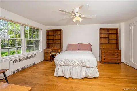 645 N Broadway Hastings-on-hudson NY 10706