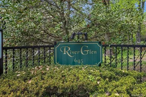 645 N Broadway Hastings-on-hudson NY 10706