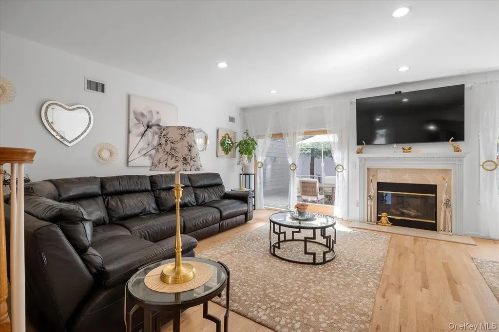 19 Terrace Lane Patchogue NY 11772