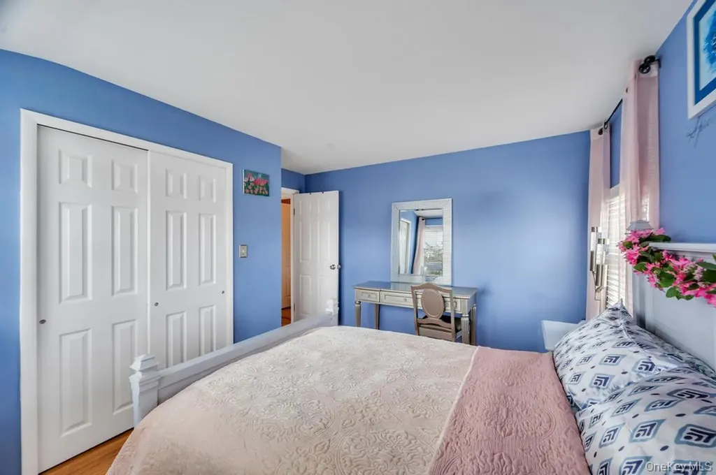 104 Saddle Lane Levittown NY 11756