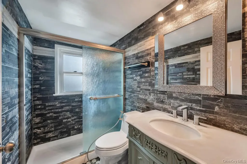 104 Saddle Lane Levittown NY 11756