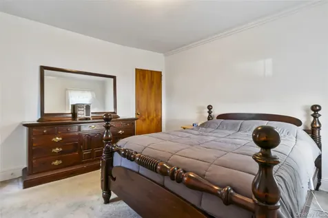 41 Rhodes Street New Rochelle NY 10801