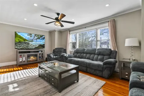41 Rhodes Street New Rochelle NY 10801