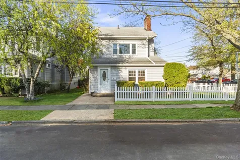 41 Rhodes Street New Rochelle NY 10801