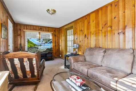 41 Rhodes Street New Rochelle NY 10801