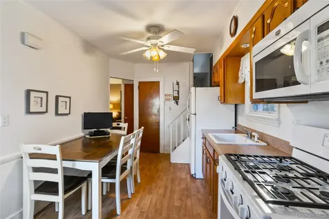 41 Rhodes Street New Rochelle NY 10801