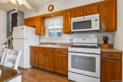 41 Rhodes Street New Rochelle NY 10801