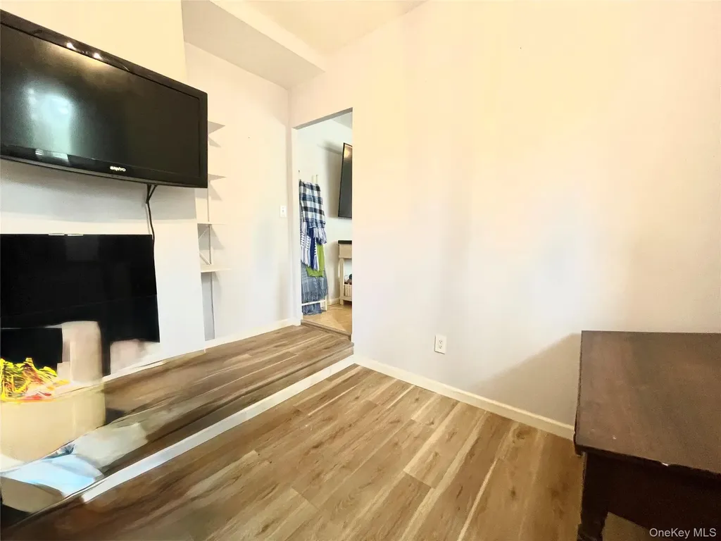 18 Washington Place Pearl River NY 10965