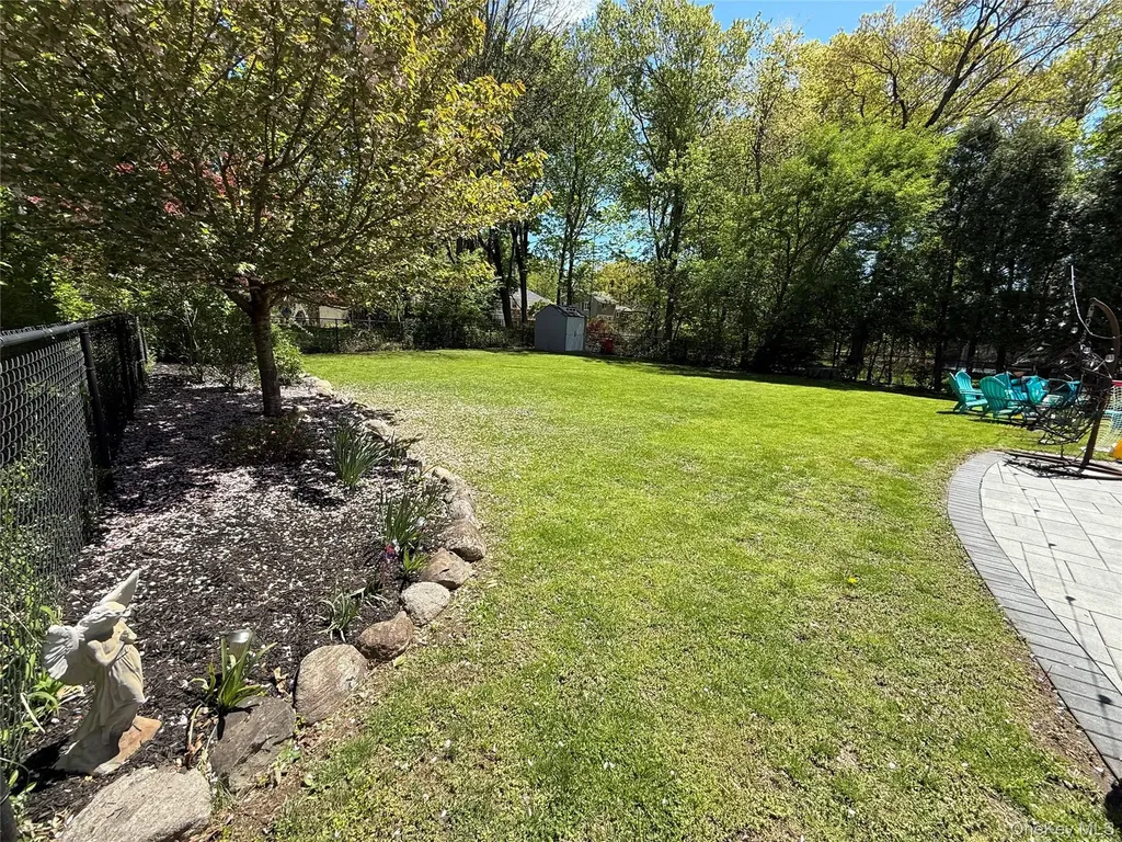 18 Washington Place Pearl River NY 10965