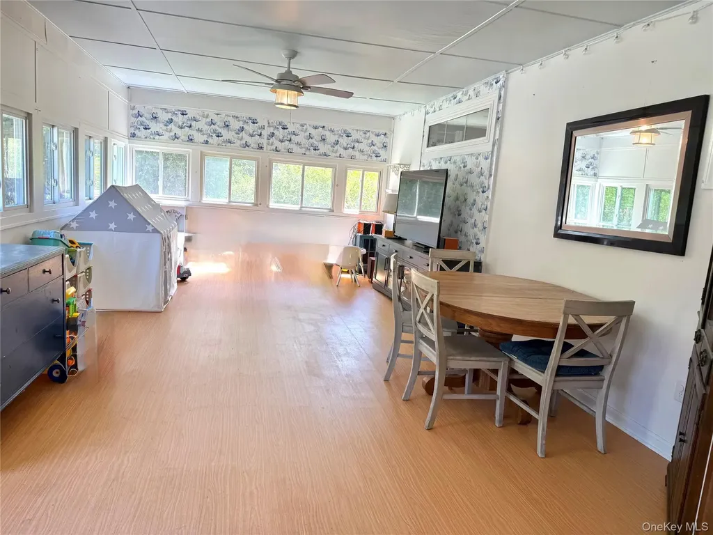 18 Washington Place Pearl River NY 10965