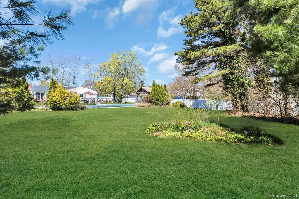 183 Division Avenue Blue Point NY 11715