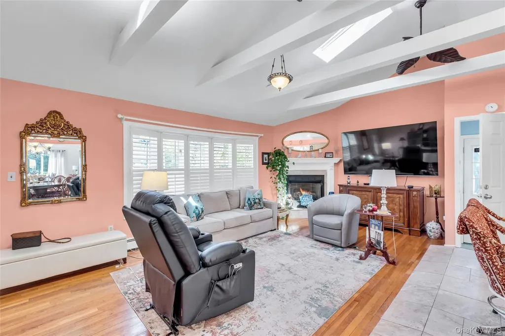 183 Division Avenue Blue Point NY 11715
