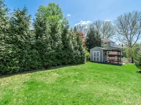 61 Cleveland Avenue Glen Head NY 11545