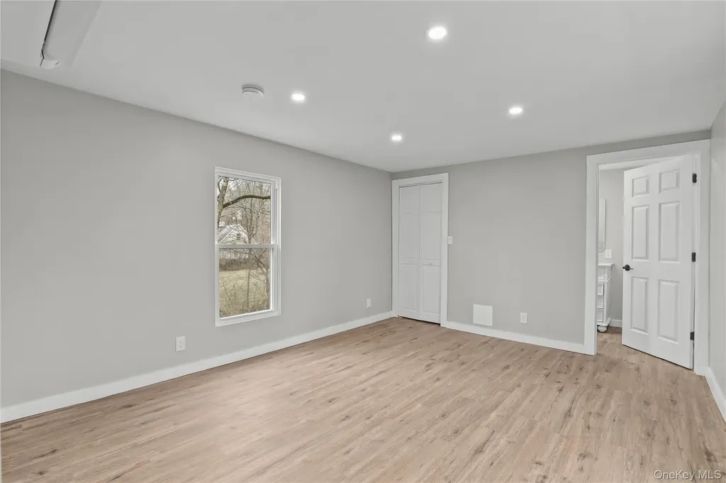 8 Teatown Court Carmel NY 10512