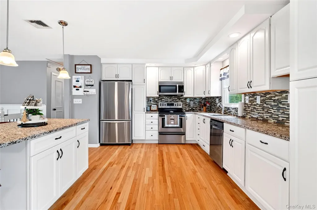 7 Gurran Drive Stony Point NY 10980