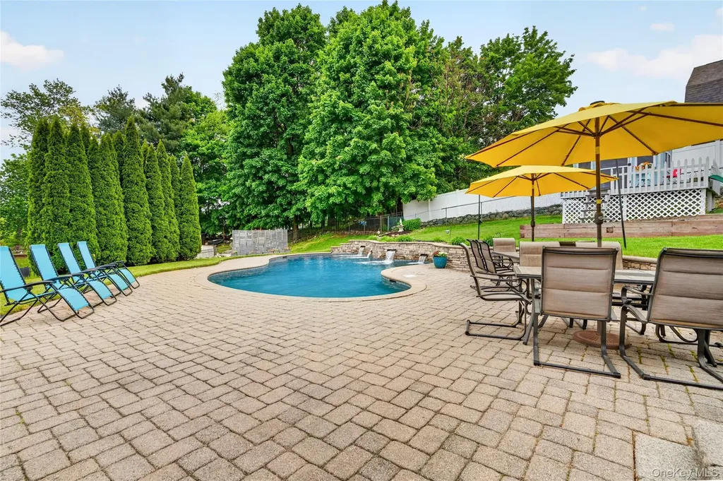 7 Gurran Drive Stony Point NY 10980