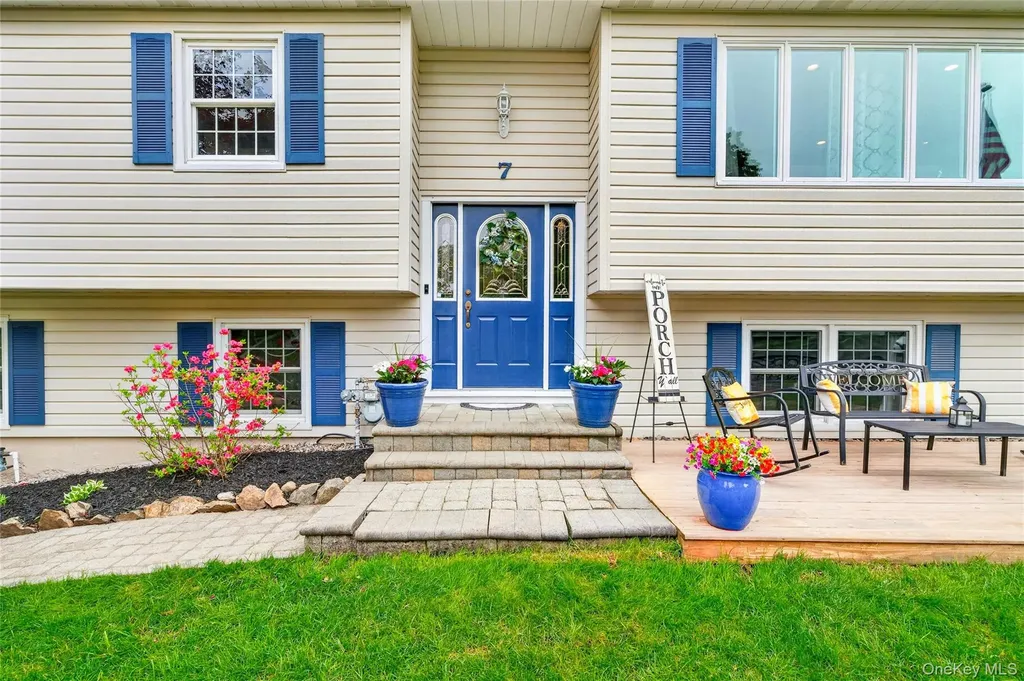 7 Gurran Drive Stony Point NY 10980