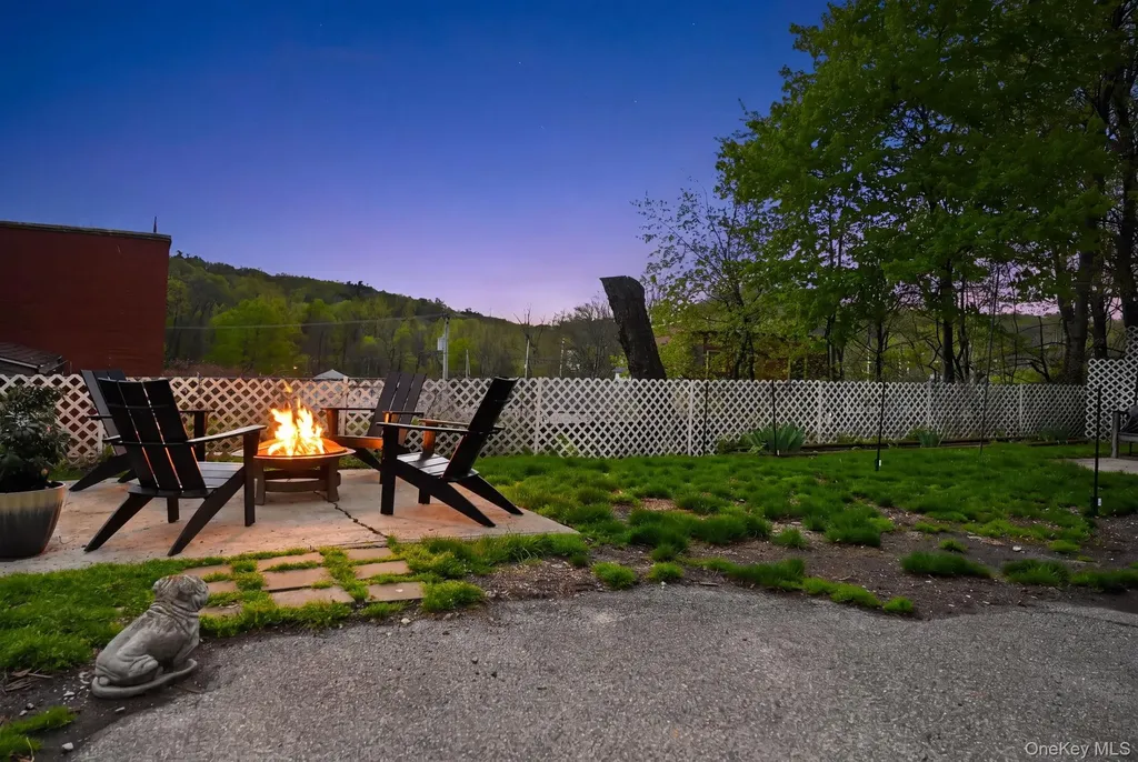 140 Hunter Street Kingston NY 12401
