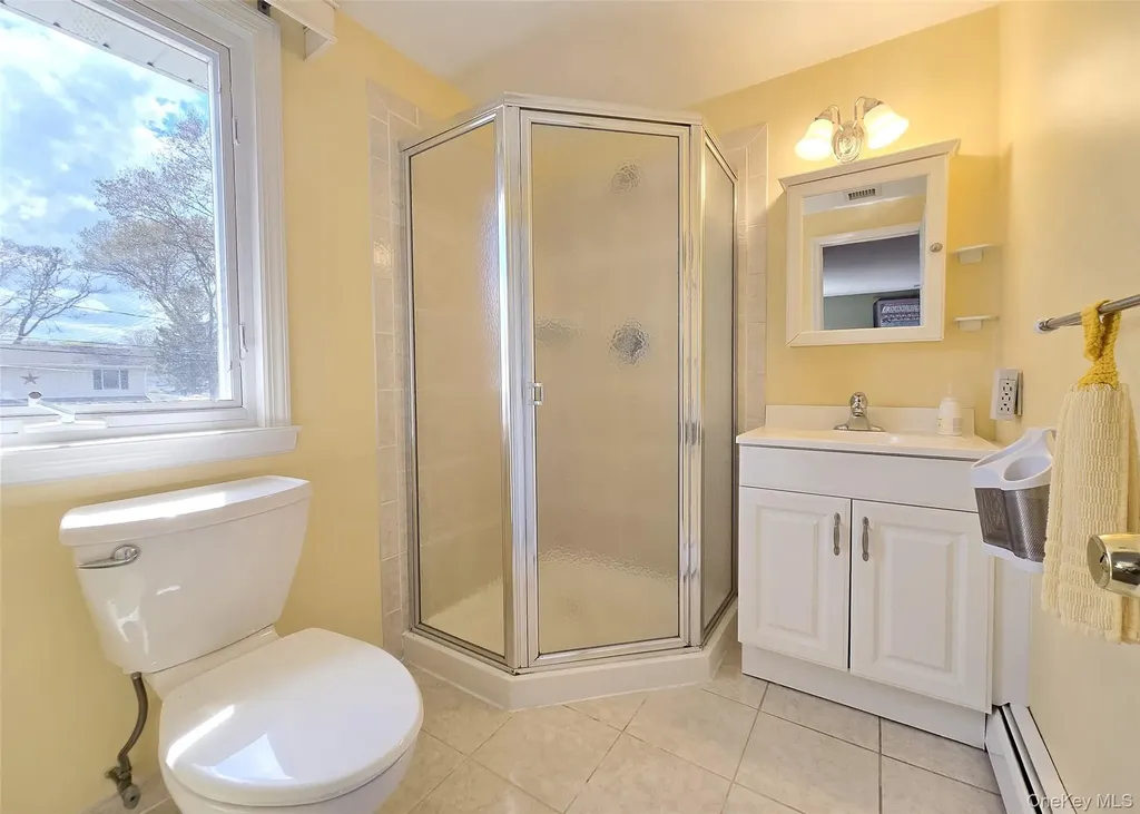 31 Executive Road Selden NY 11784