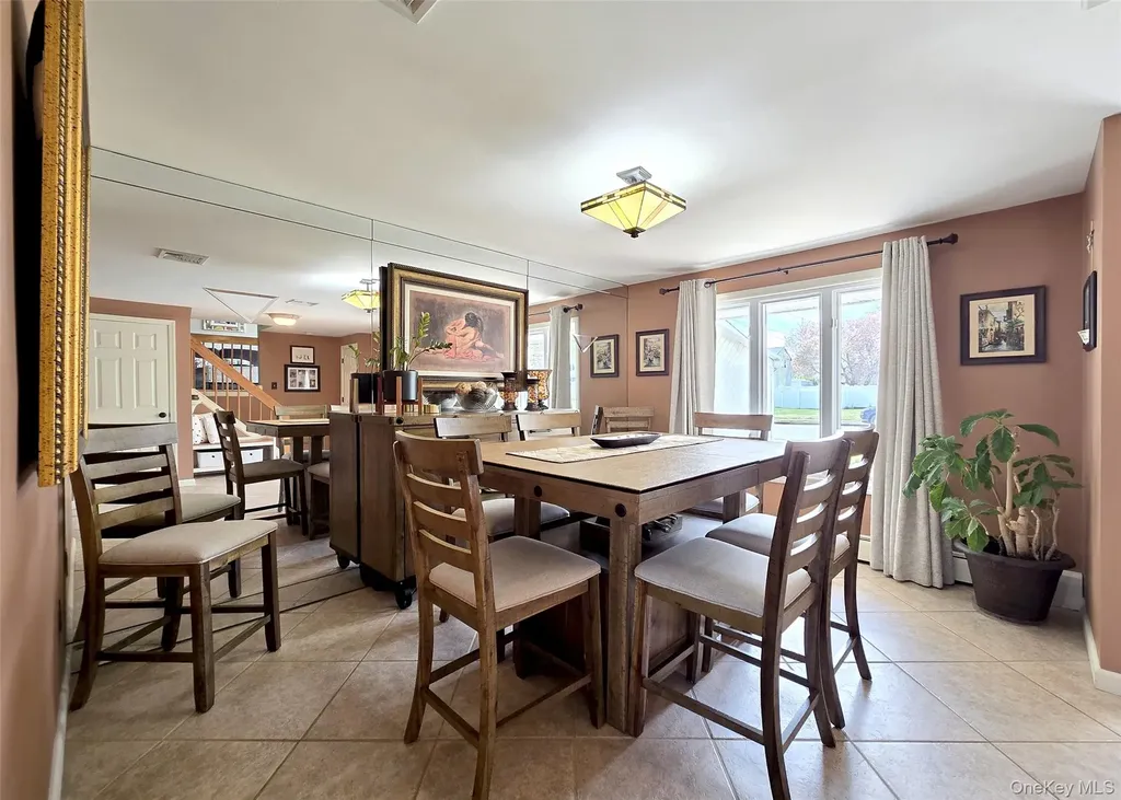 31 Executive Road Selden NY 11784