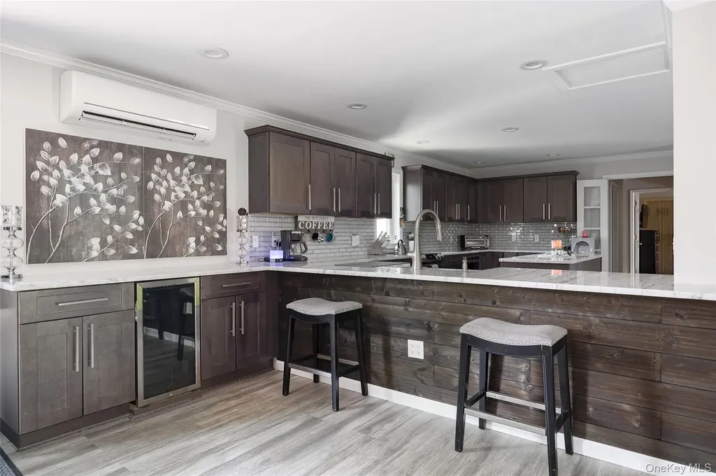 41 Martin Drive Poughkeepsie NY 12603