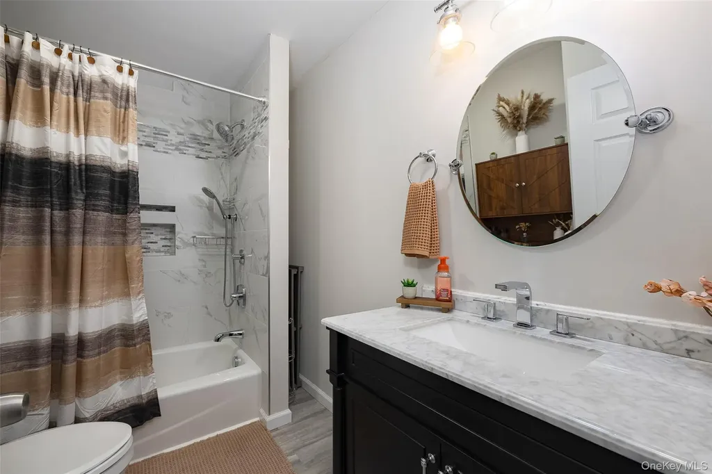 41 Martin Drive Poughkeepsie NY 12603