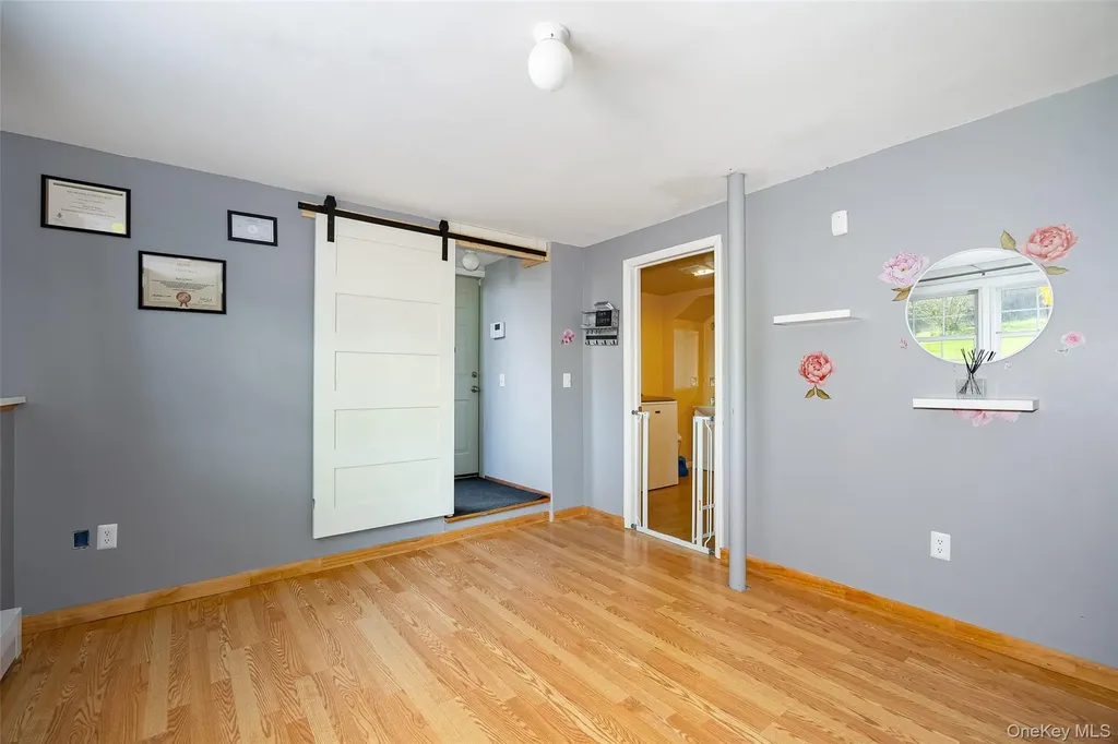 41 Martin Drive Poughkeepsie NY 12603