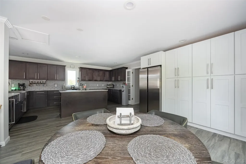 41 Martin Drive Poughkeepsie NY 12603