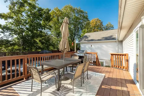 41 Martin Drive Poughkeepsie NY 12603