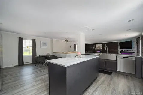 41 Martin Drive Poughkeepsie NY 12603