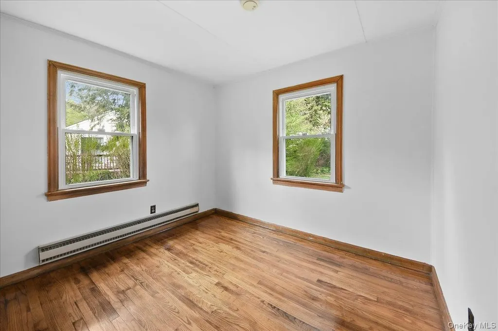 28 Lake Shore Drive Patterson NY 12563