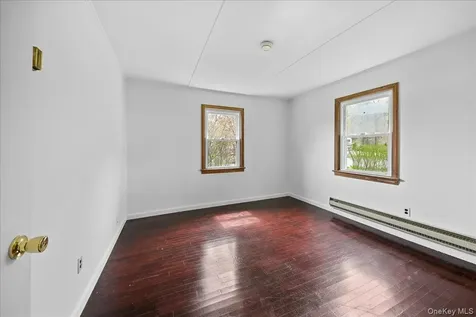 28 Lake Shore Drive Patterson NY 12563